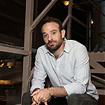 Filename=11262019_-_Charlie_Cox_Broadway_Debut_Photo_Shoot_022.jpg
Filesize=3045KiB
Dimensions=3600x2552
Date added=Dec 28, 2020 11262019_-_Charlie_Cox_Broadway_Debut_Photo_Shoot_022.jpg