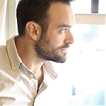 Filename=11262019_-_Charlie_Cox_Broadway_Debut_Photo_Shoot_037.jpg
Filesize=2158KiB
Dimensions=2446x3599
Date added=Dec 28, 2020 11262019_-_Charlie_Cox_Broadway_Debut_Photo_Shoot_037.jpg
